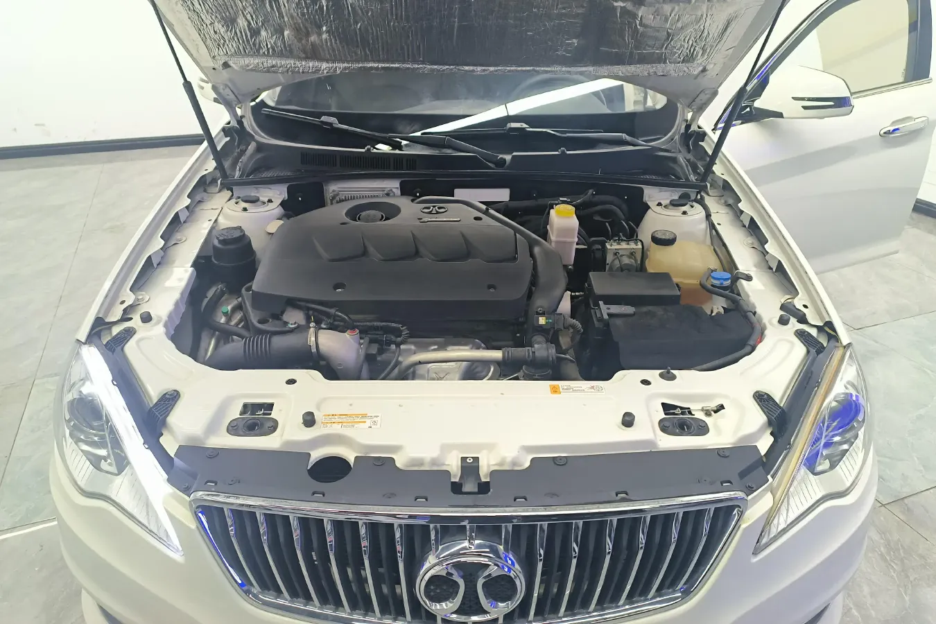 2018 BeiJing Auto Senova D70 1.8T 177HP L4 5AT,autocango,china used car exporter,china ev exporter,chinese used car exporter,chinese used ev exporter