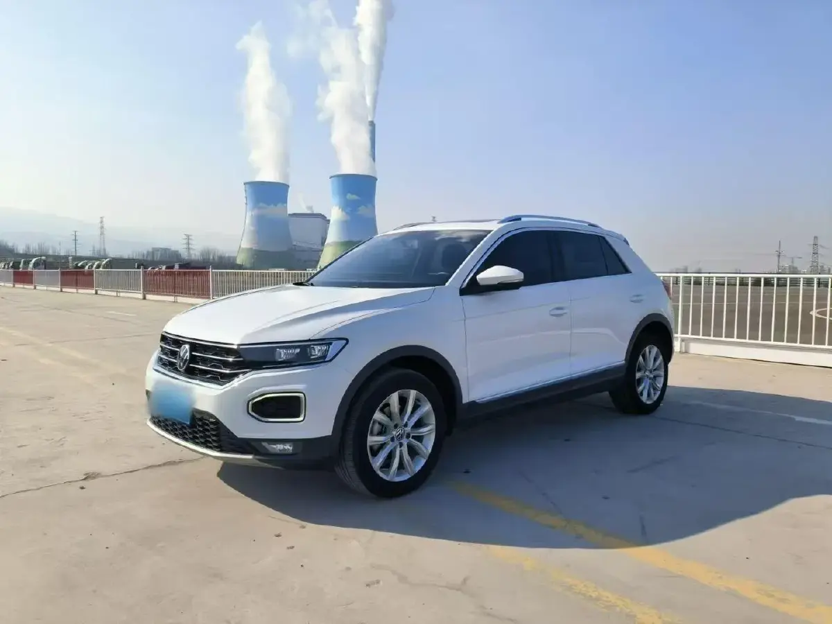 2021 Volkswagen T-Roc 1.4T 150HP L4 7DCT