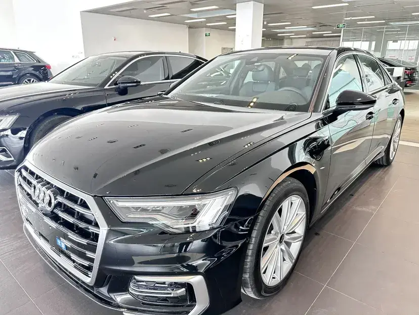 2024 Audi A6L 2.0T 245HP L4 7DCT