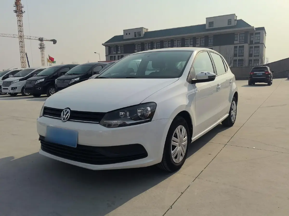 2018 Volkswagen Polo 1.5L 110HP L4 6AT