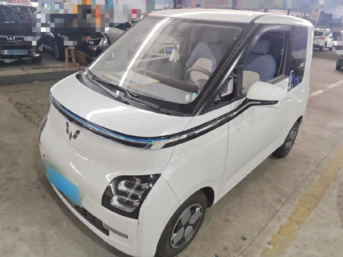 2023 WuLing Air ev BEV 28.4KWH