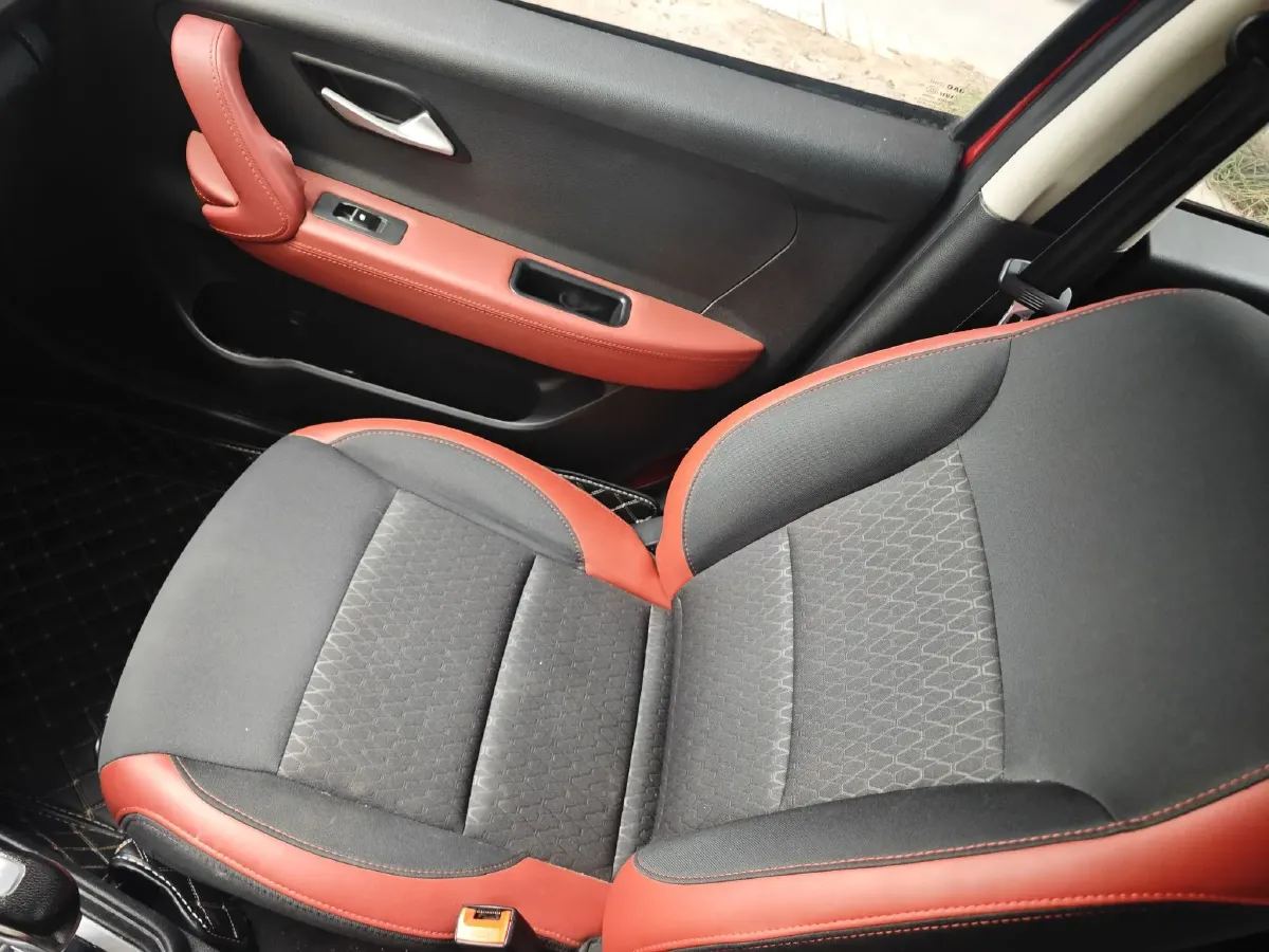 2017 JAC iEV6E BEV 19.66KWH,autocango,china used car exporter,china ev exporter,chinese used car exporter,chinese used ev exporter