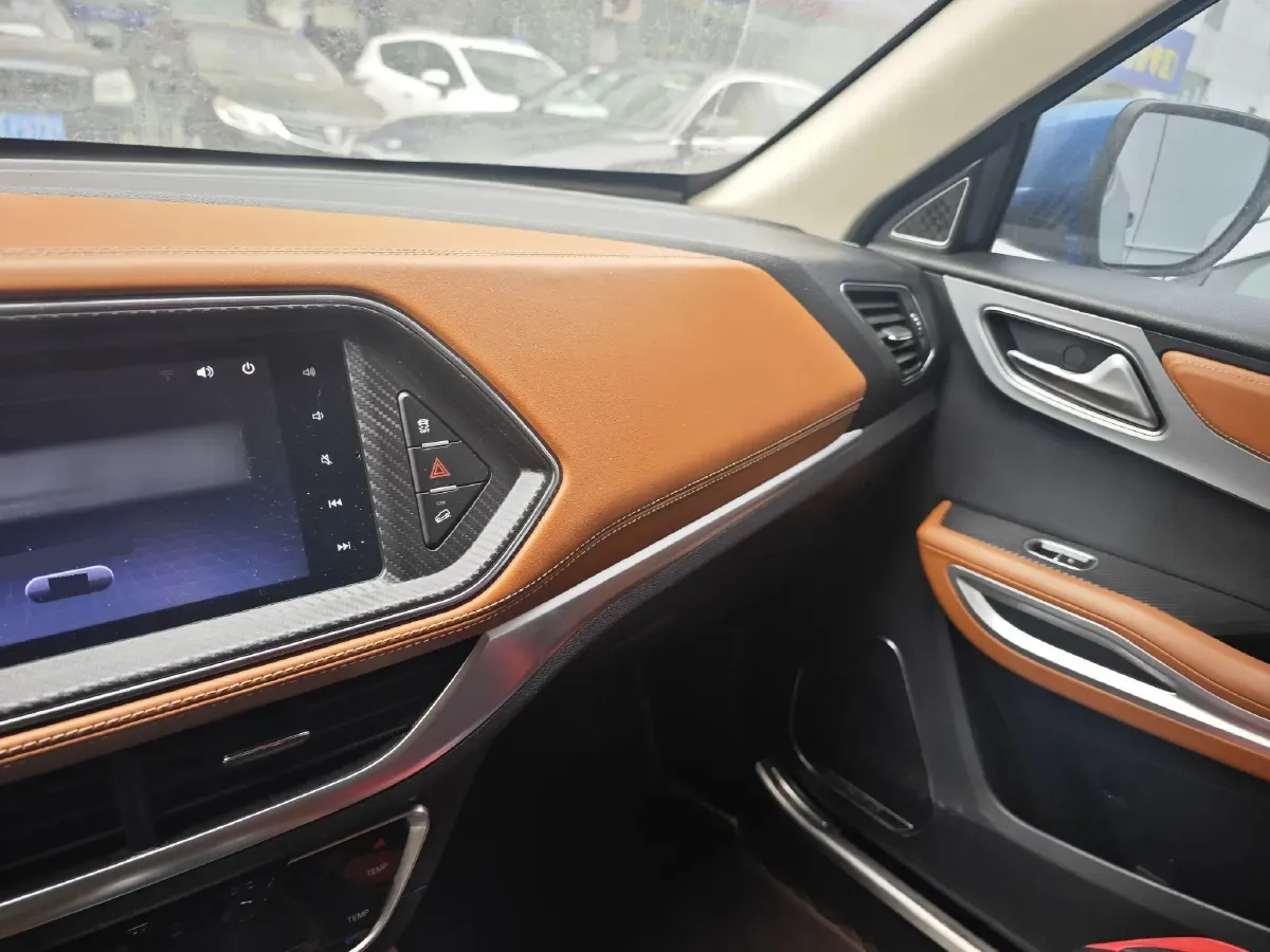 2018 Zotye T300 1.5L 112HP L4 CVT,autocango,china used car exporter,china ev exporter,chinese used car exporter,chinese used ev exporter