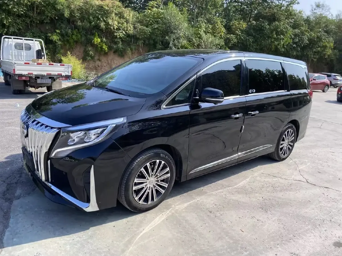 2023 GAC Trumpchi M8 2.0T 252HP L4 8AT