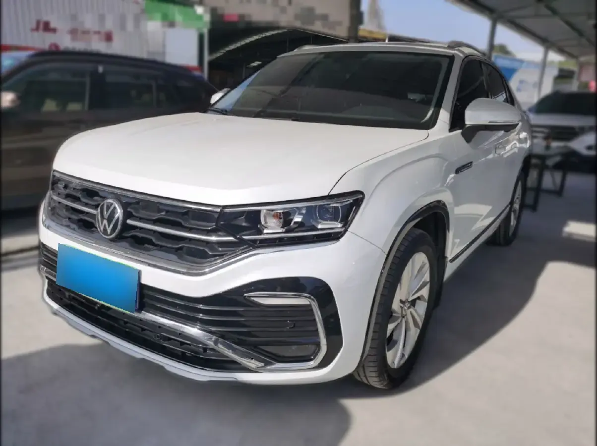2020 Volkswagen Tayron X 2.0T 186HP L4 7DCT