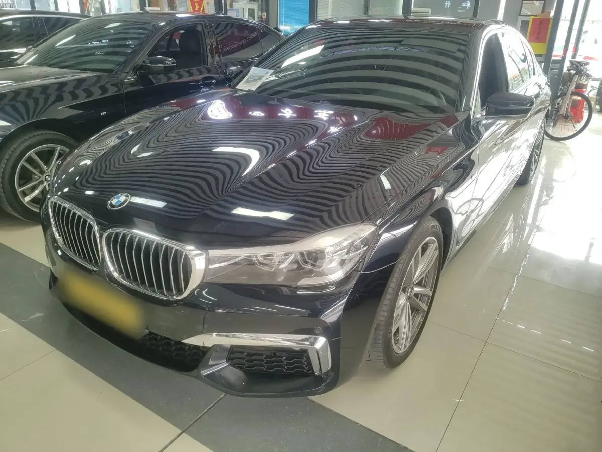 2018 BMW 7 Series 2.0T 258HP L4 8AT