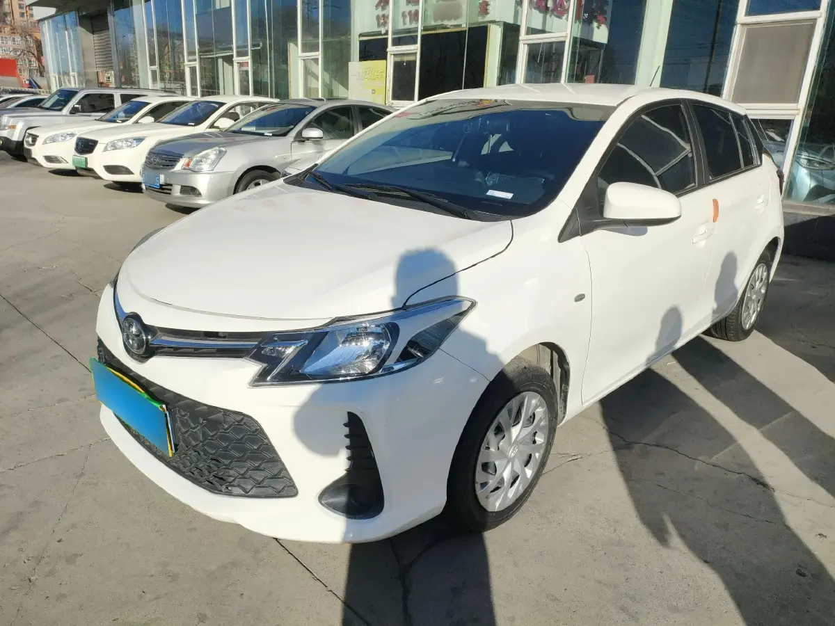 2021 Toyota Vios FS 1.5L 112HP L4 CVT