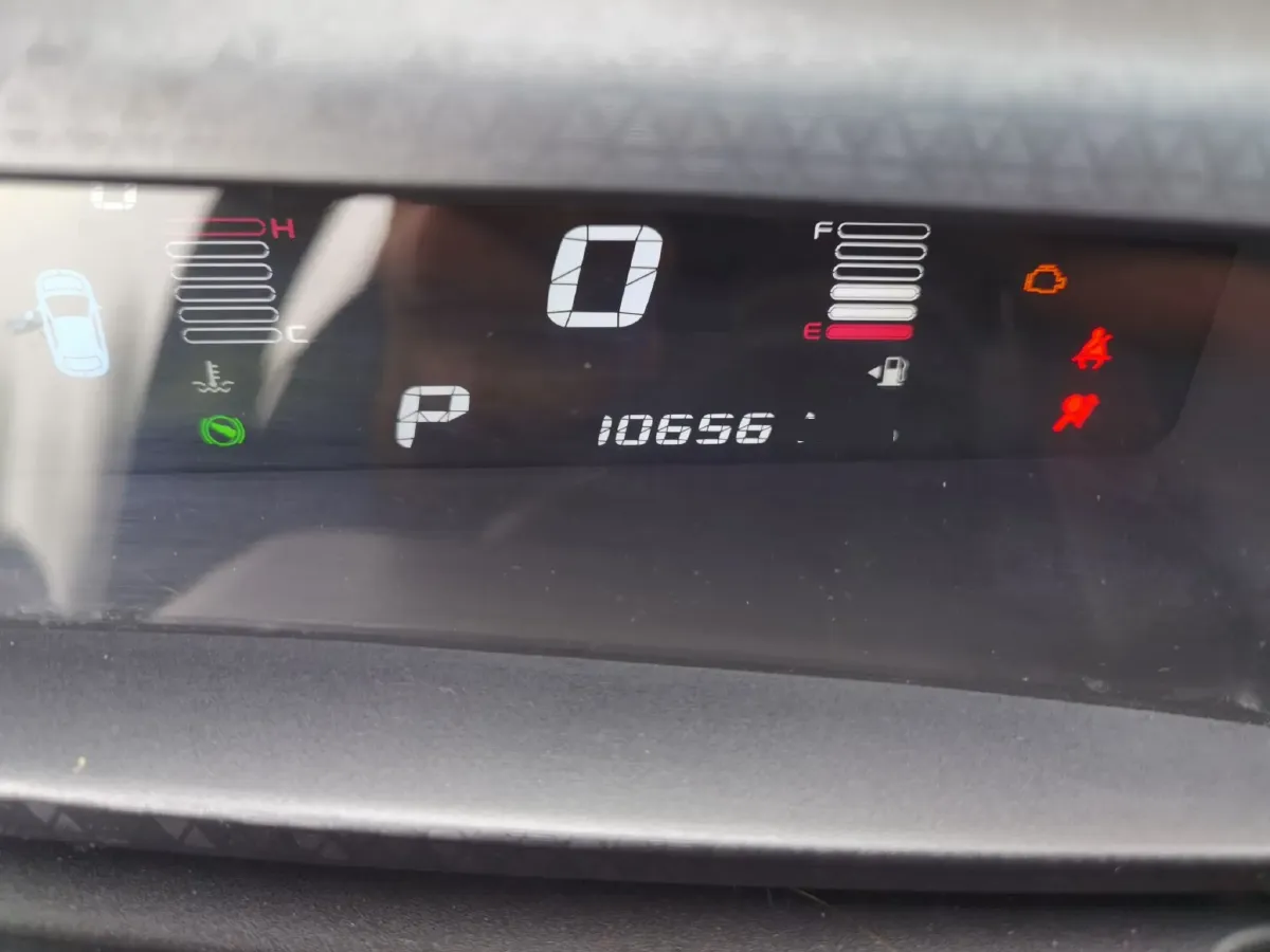 2017 Geely Vision X1 1.3L 88HP L4 4AT,autocango,china used car exporter,china ev exporter,chinese used car exporter,chinese used ev exporter