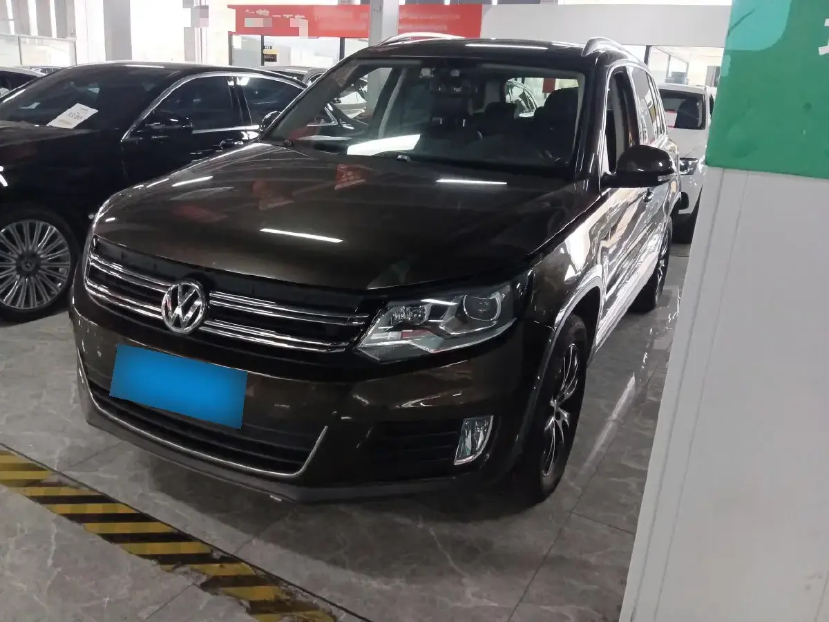 2015 Volkswagen Tiguan 1.8T 160HP L4 6AT