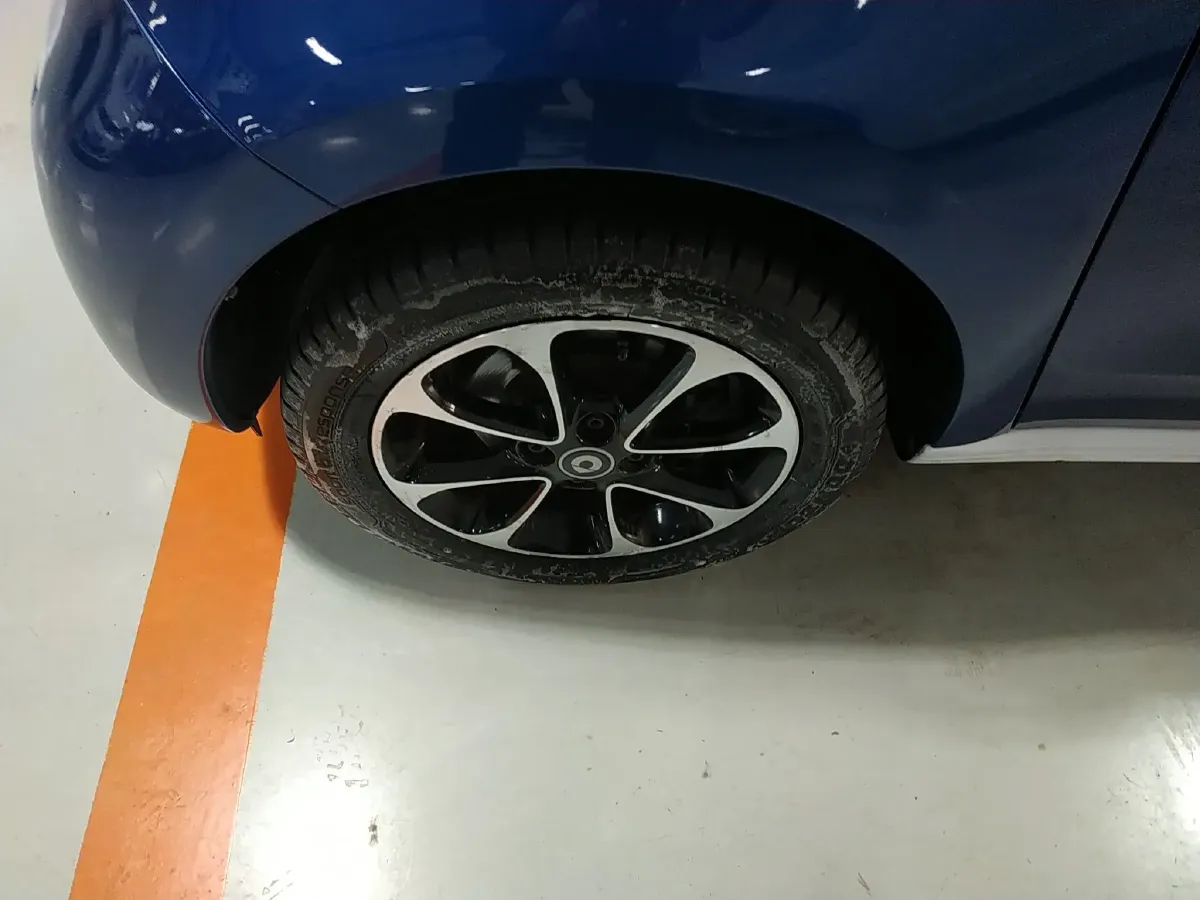 2016 Smart smart forfour 1.0L 71HP L3 6DCT,autocango,china used car exporter,china ev exporter,chinese used car exporter,chinese used ev exporter