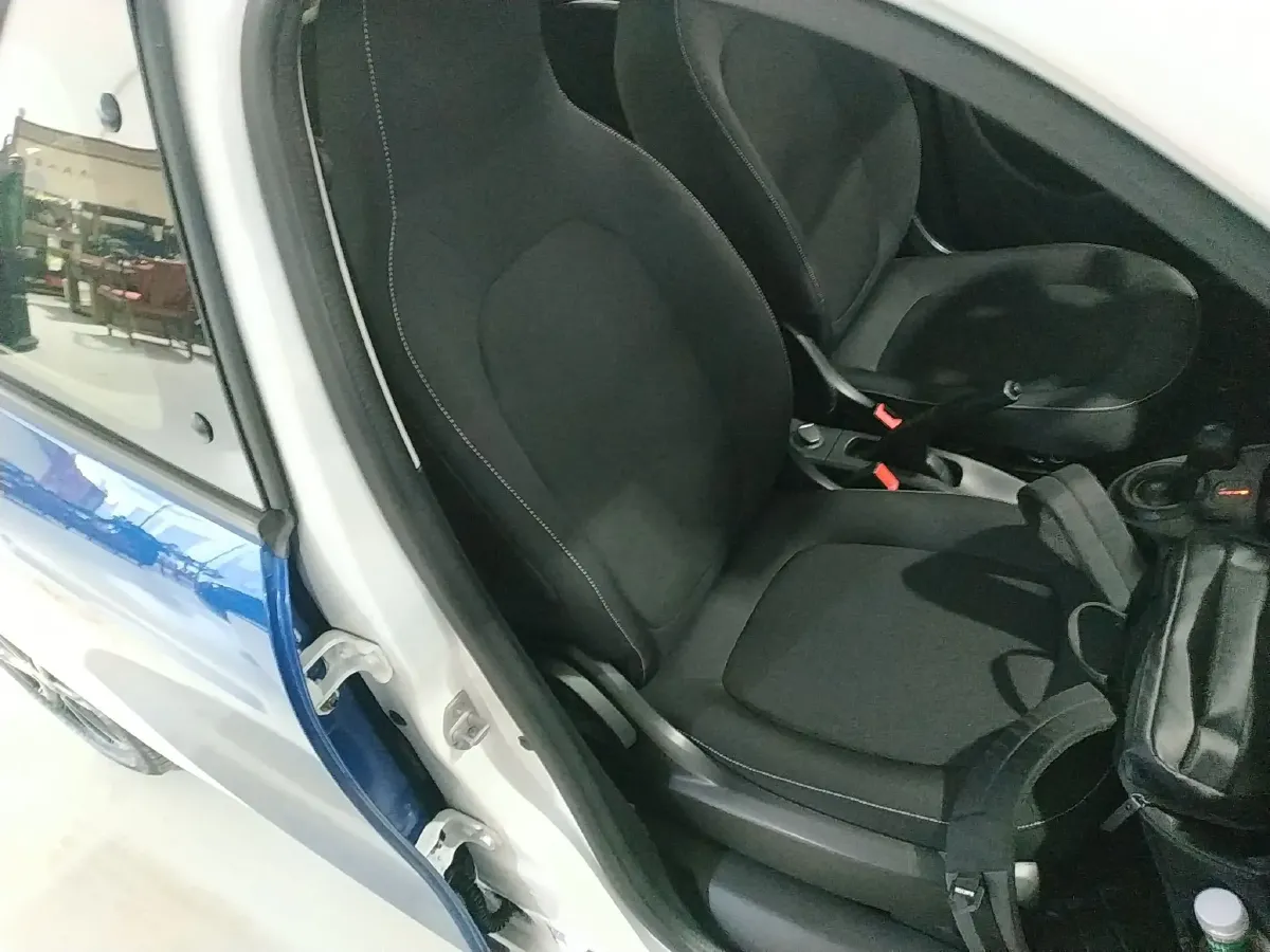 2016 Smart smart forfour 1.0L 71HP L3 6DCT,autocango,china used car exporter,china ev exporter,chinese used car exporter,chinese used ev exporter