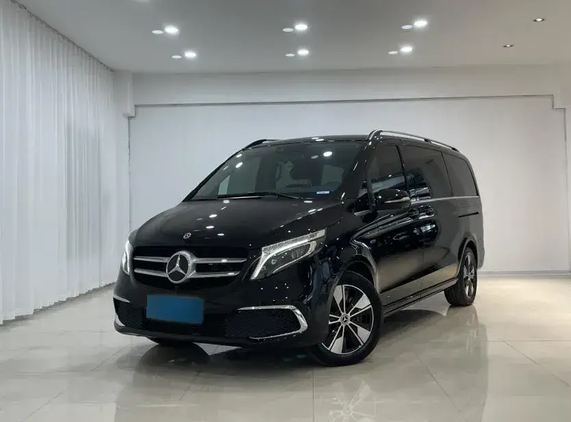 2021 Mercedes-Benz V Class 2.0T 211HP L4 9AT