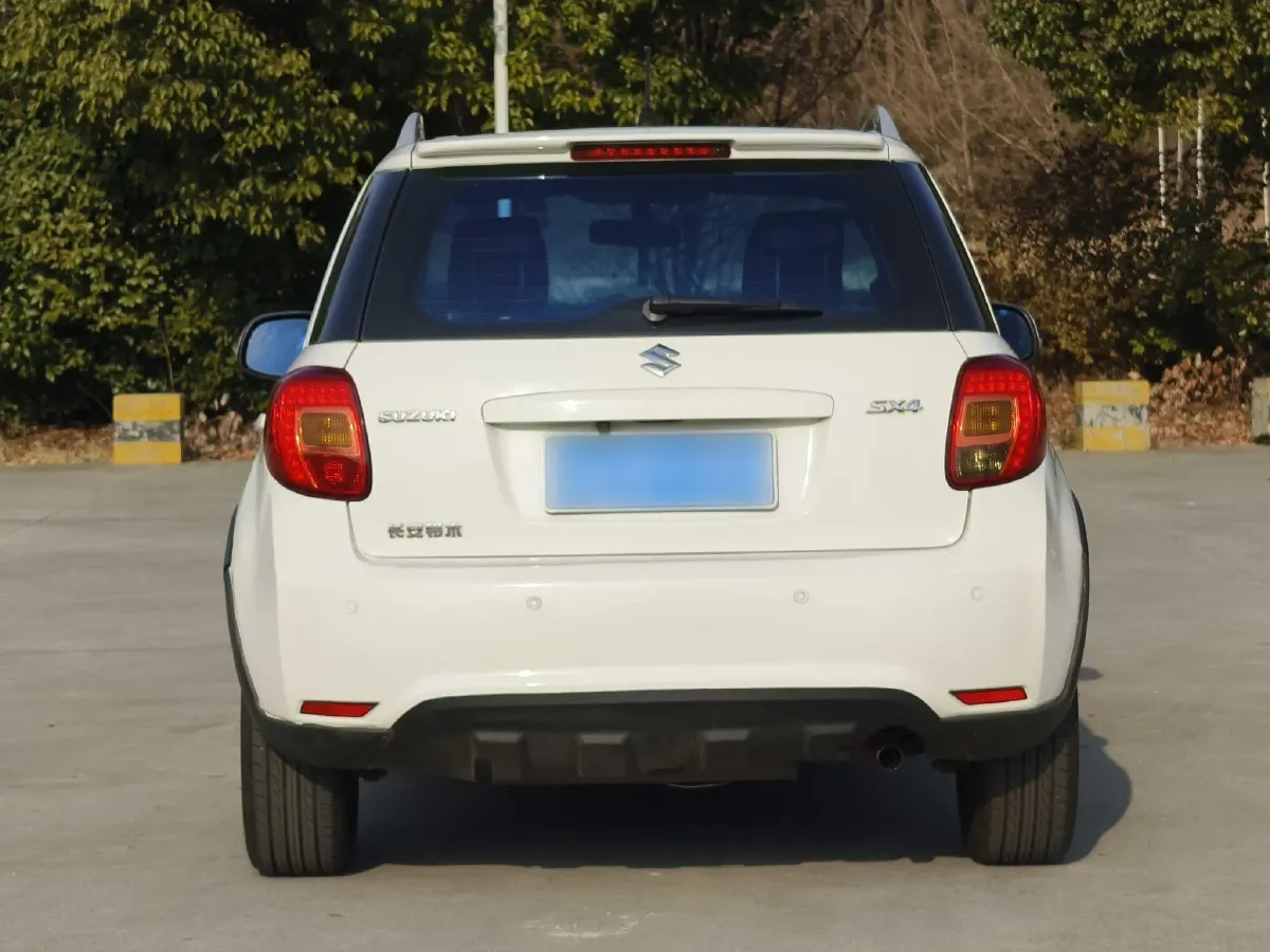 2013 Suzuki SX4 1.6L 109HP L4 4AT,autocango,china used car exporter,china ev exporter,chinese used car exporter,chinese used ev exporter