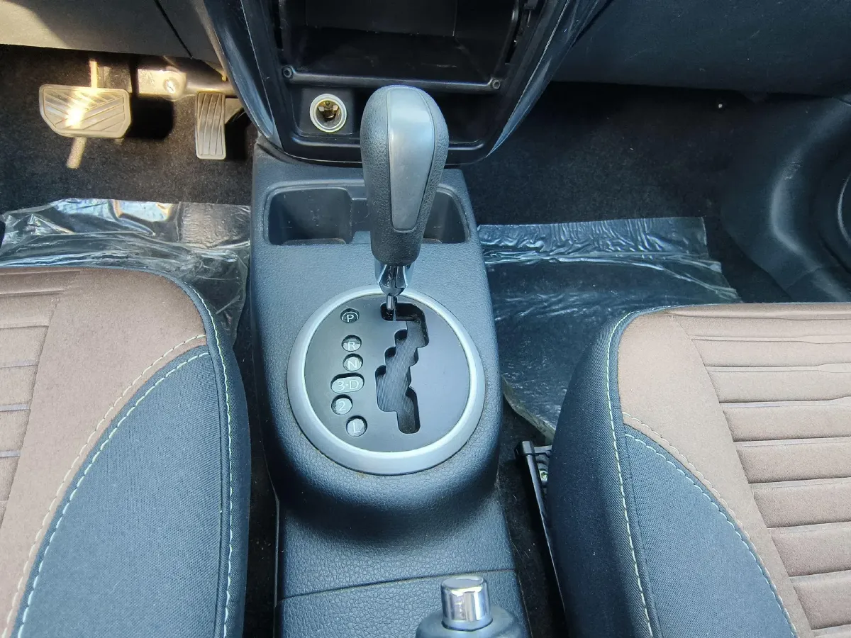 2013 Suzuki SX4 1.6L 109HP L4 4AT,autocango,china used car exporter,china ev exporter,chinese used car exporter,chinese used ev exporter