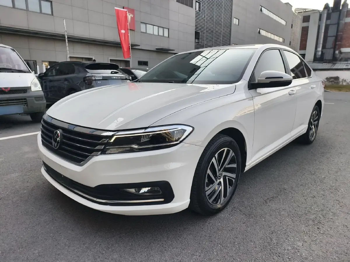 2022 Volkswagen Lavida 1.5L 113HP L4 6AT