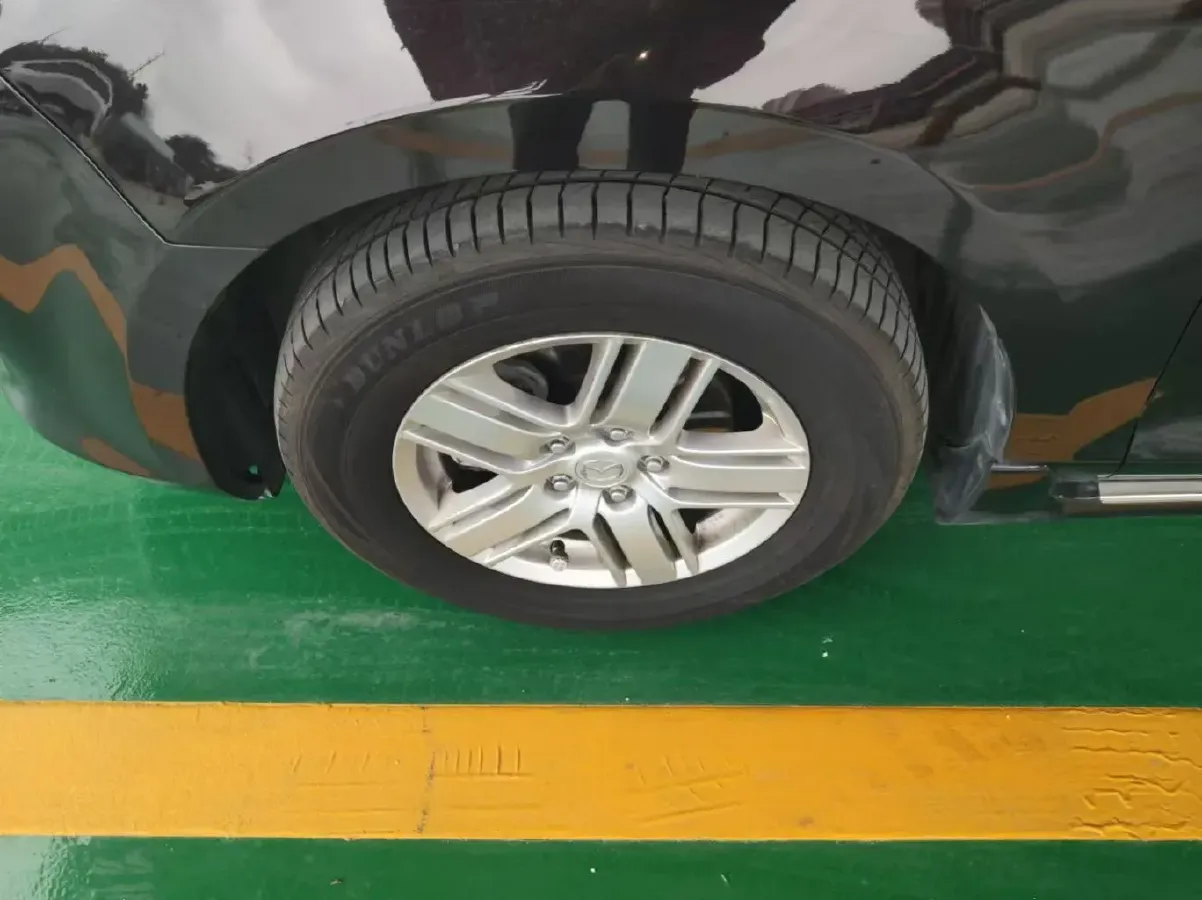 2013 Mazda 8 2.5L 163HP L4 5AT,autocango,china used car exporter,china ev exporter,chinese used car exporter,chinese used ev exporter