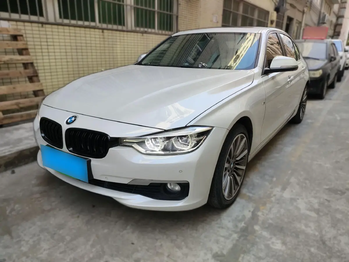 2019 BMW 3 Series 2.0T 184HP L4 8AT