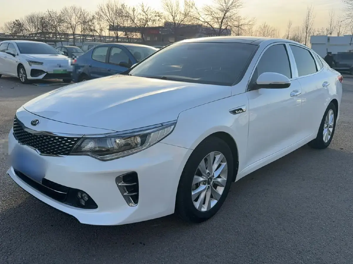 2016 Kia K5 1.6T 180HP L4 7DCT