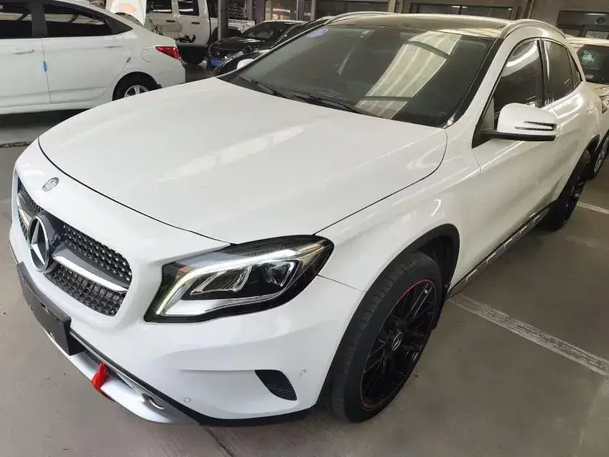 2016 Mercedes-Benz GLA Class 1.6T 156HP L4 7DCT