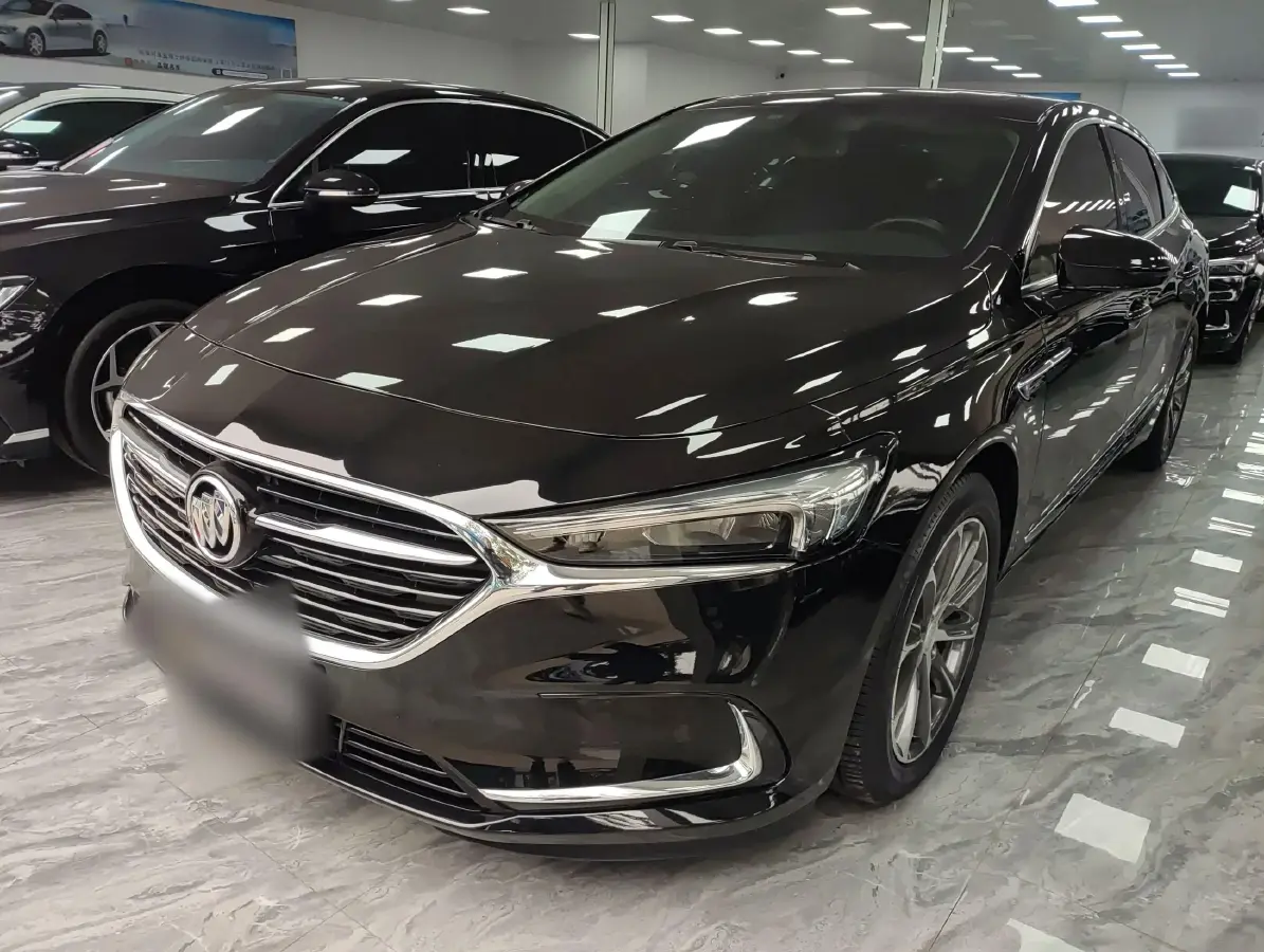 2022 Buick Larcosse 2.0T 237HP L4 9AT