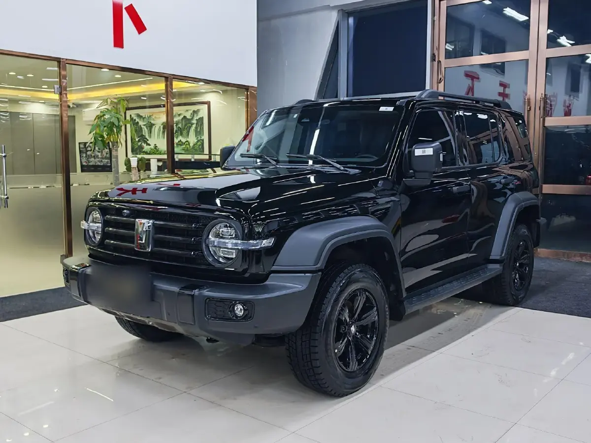 2021 Tank 300 2.0T 227HP L4 8AT