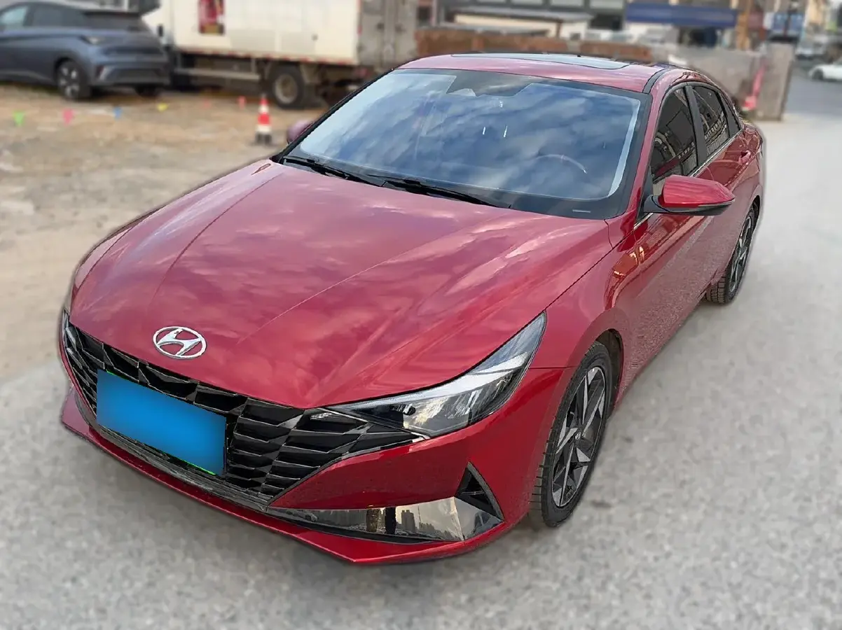 2022 Hyundai Elantra 1.5L 115HP L4 CVT