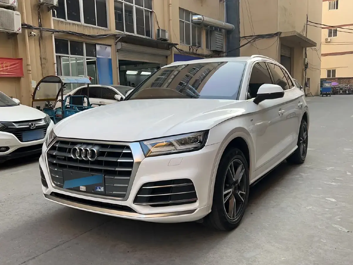 2020 Audi Q5L 2.0T 190HP L4 7DCT