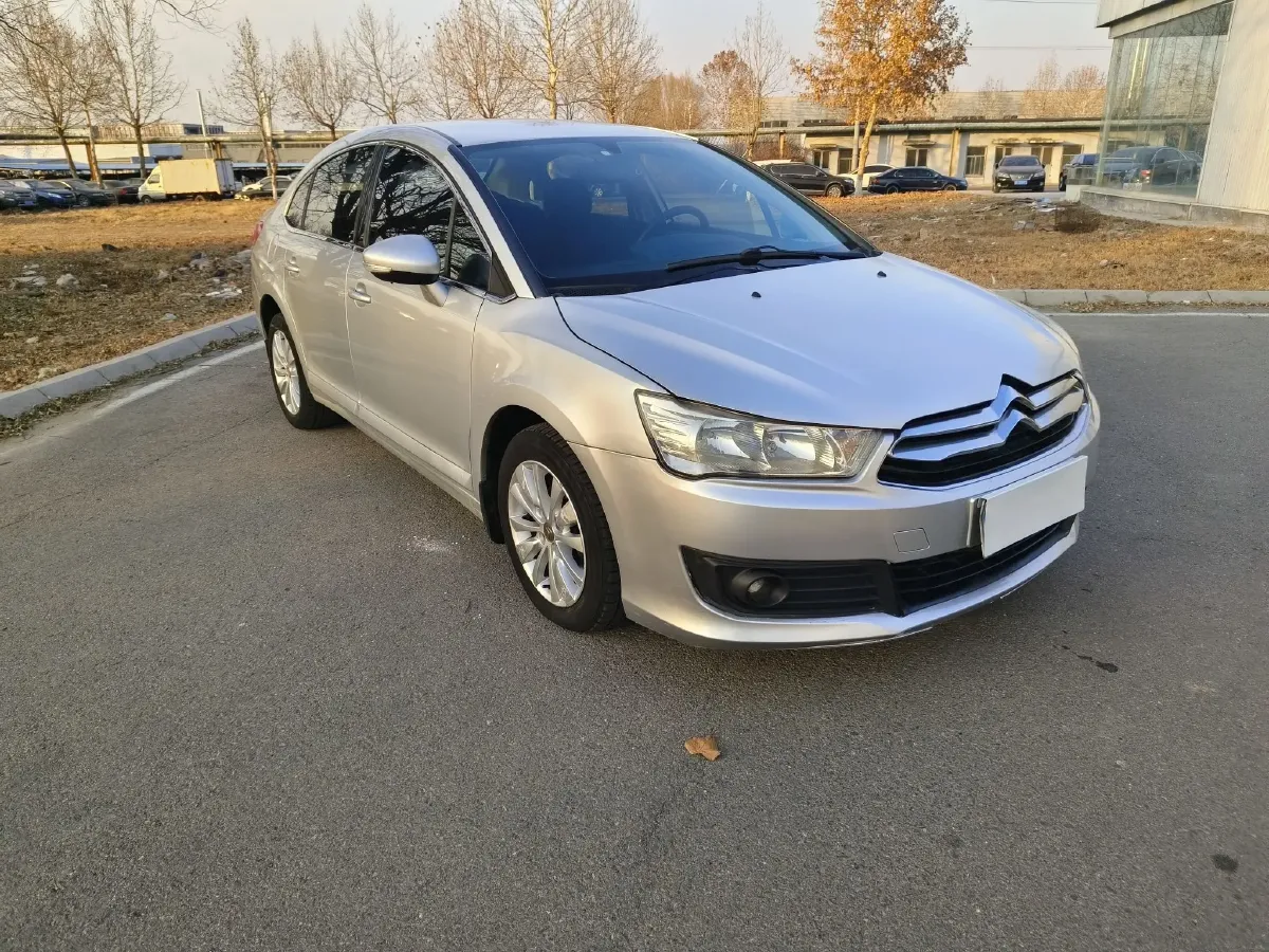 2013 Citroen C-Quatre 1.6L 117HP L4 5MT,autocango,china used car exporter,china ev exporter,chinese used car exporter,chinese used ev exporter