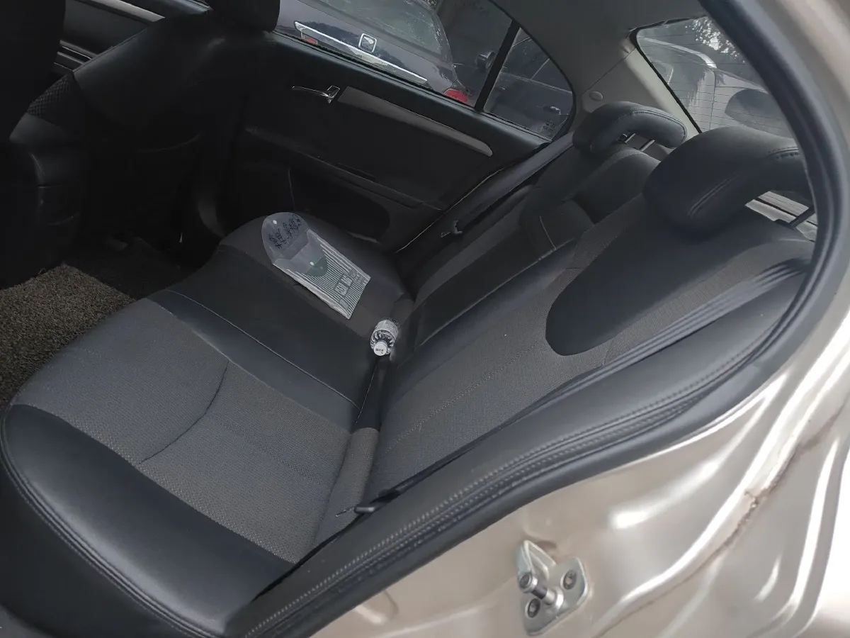 2013 Roewe 350 1.5L 109HP L4 5MT,autocango,china used car exporter,china ev exporter,chinese used car exporter,chinese used ev exporter