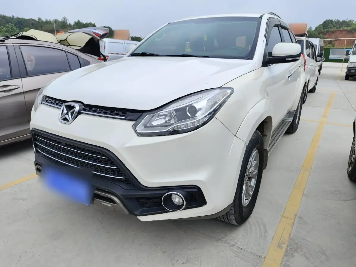 2016 JMC YuSheng S350 2.4T 125HP L4 5MT