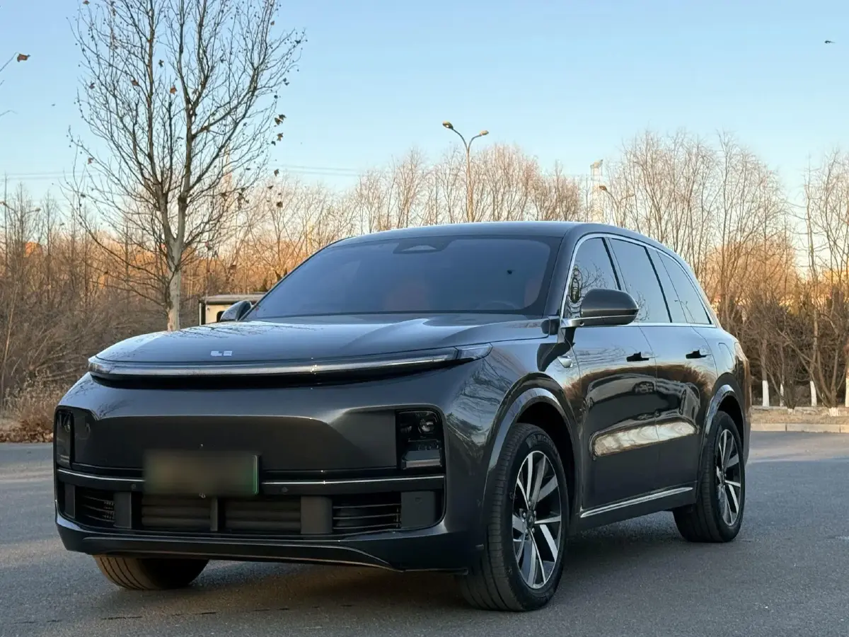 2023 Li L8 Range Extended 154HP REEV 40.9KWH