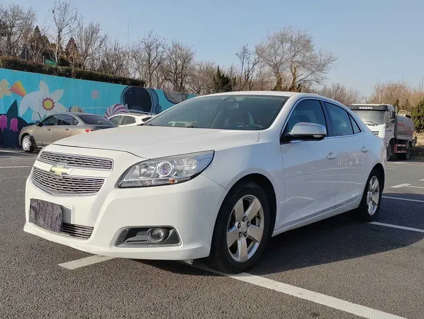 2012 Chevrolet Malibu 2.0L 147HP L4 6AT