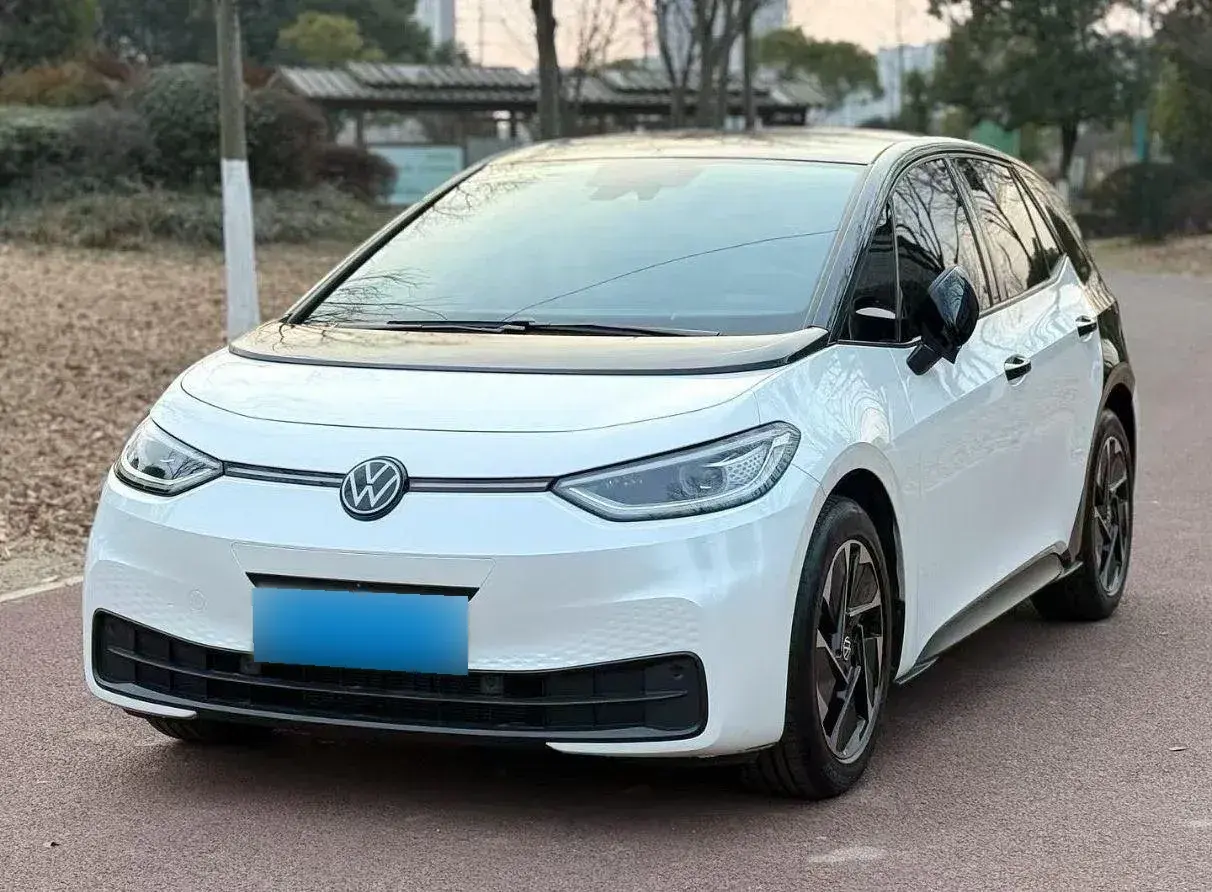 2024 Volkswagen ID.3 BEV 52.8KWH
