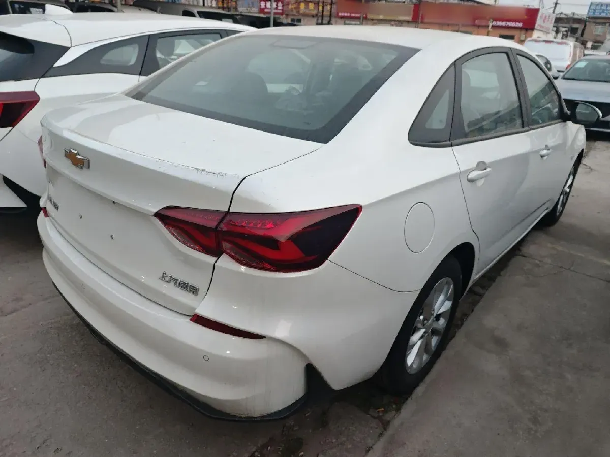 2024 Chevrolet Monza 1.5L 113HP L4 6DCT,autocango,china used car exporter,china ev exporter,chinese used car exporter,chinese used ev exporter
