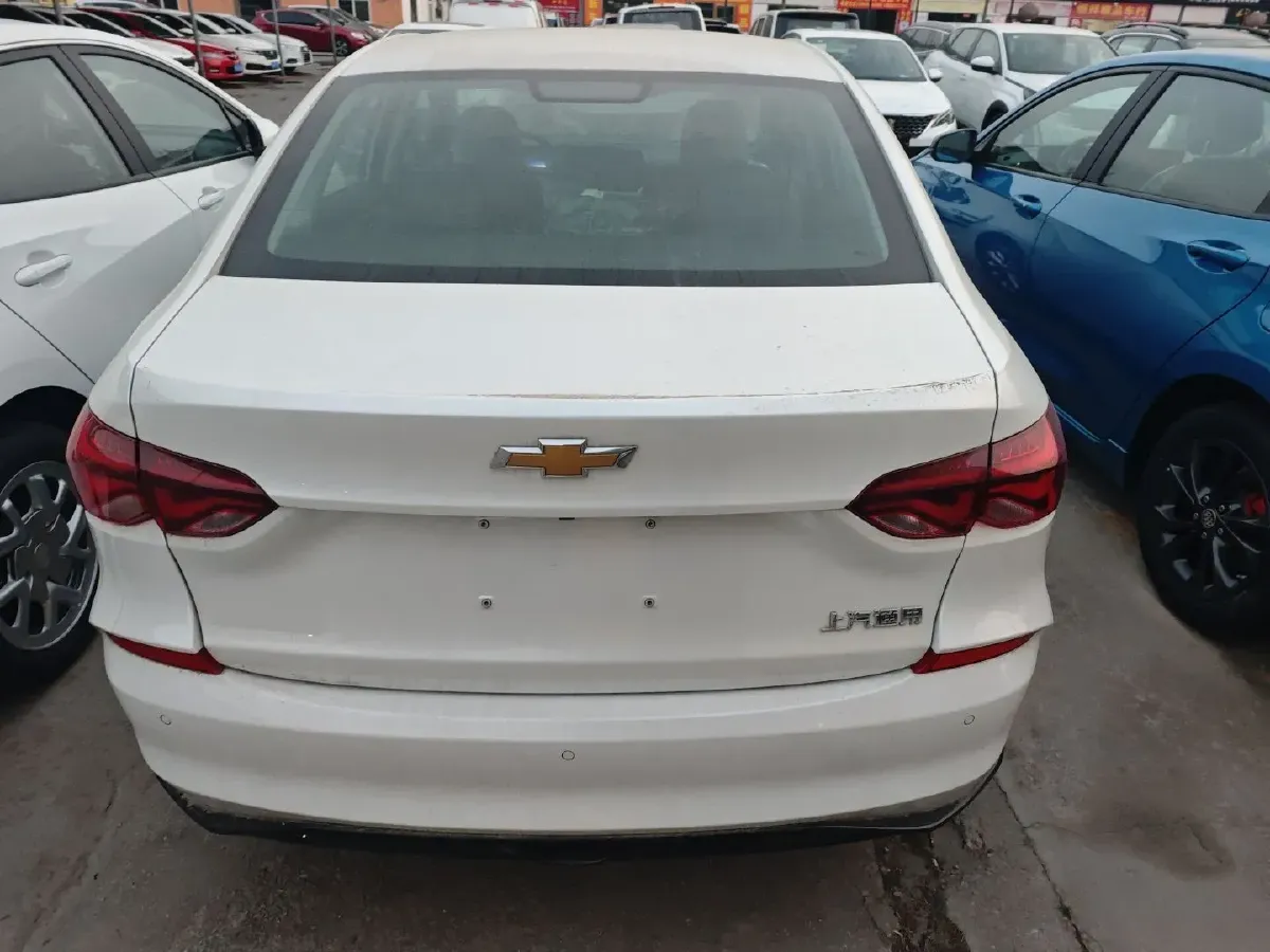 2024 Chevrolet Monza 1.5L 113HP L4 6DCT,autocango,china used car exporter,china ev exporter,chinese used car exporter,chinese used ev exporter