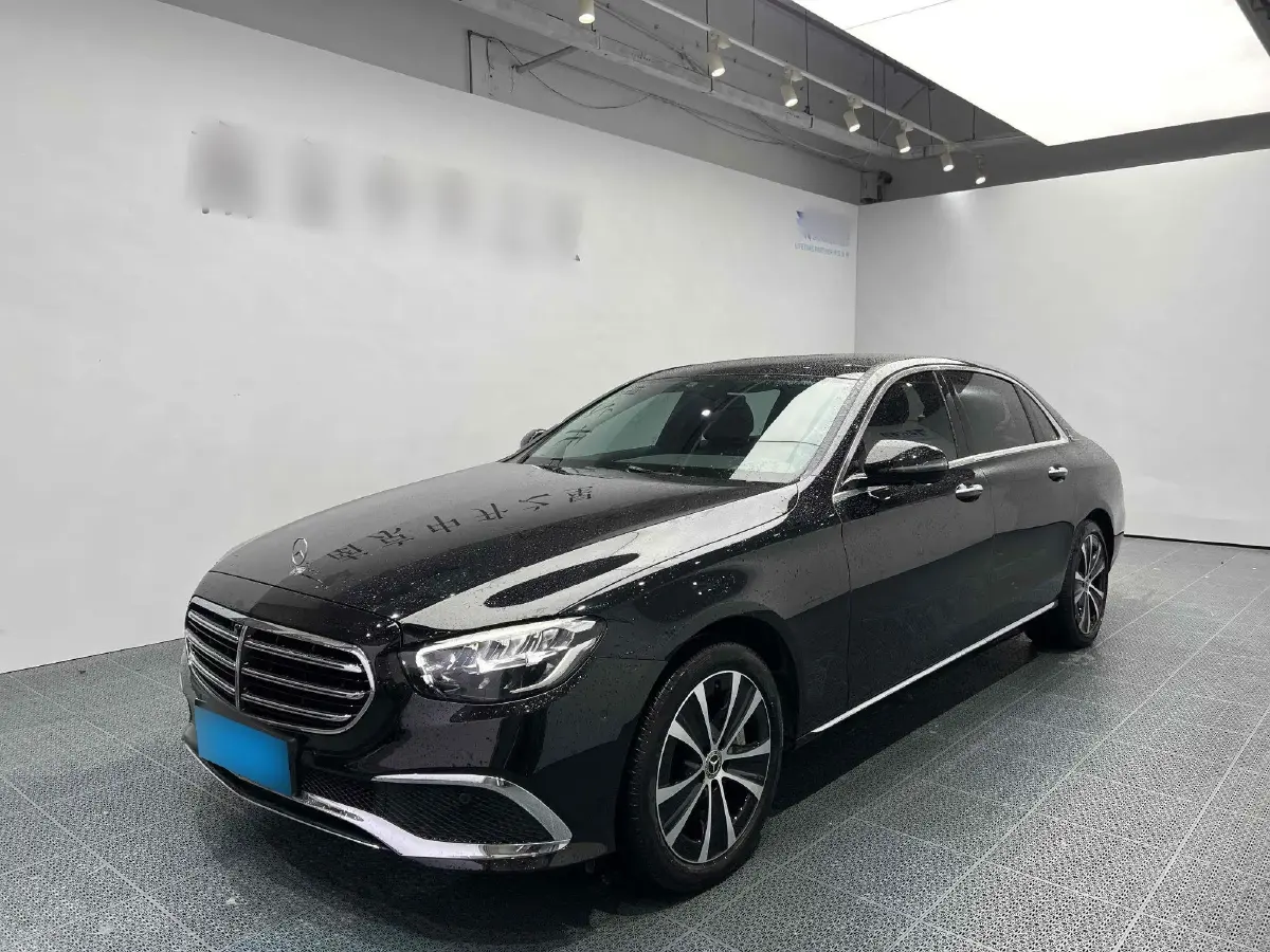 2022 Mercedes-Benz E Class 2.0T 211HP L4 9AT PHEV 25.4KWH