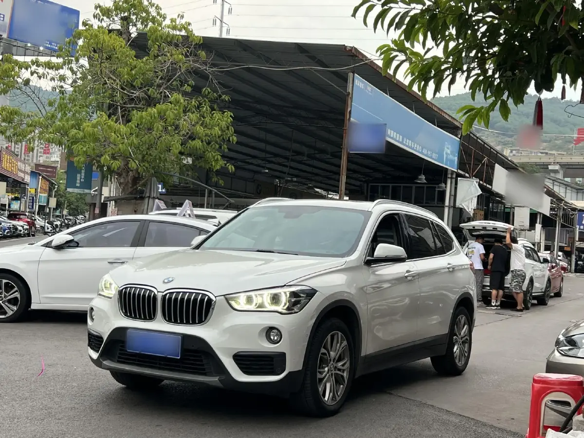 2019 BMW X1 2.0T 192HP L4 8AT