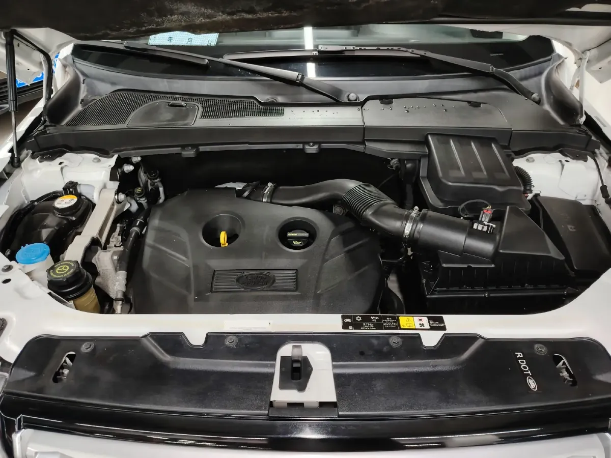 2012 Land Rover Freelander 2 2.0T 240HP L4 6AT,autocango,china used car exporter,china ev exporter,chinese used car exporter,chinese used ev exporter