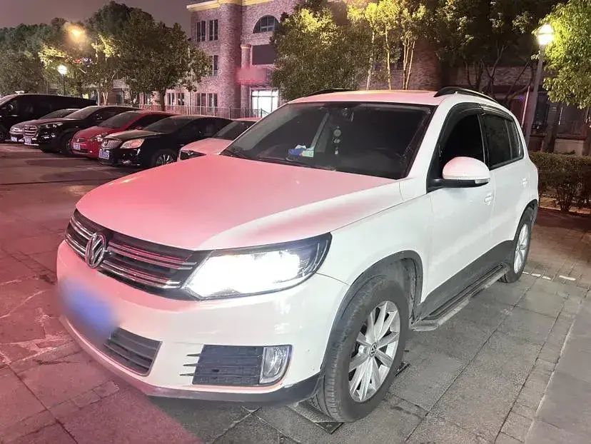 2017 Volkswagen Tiguan 1.8T 160HP L4 6AT