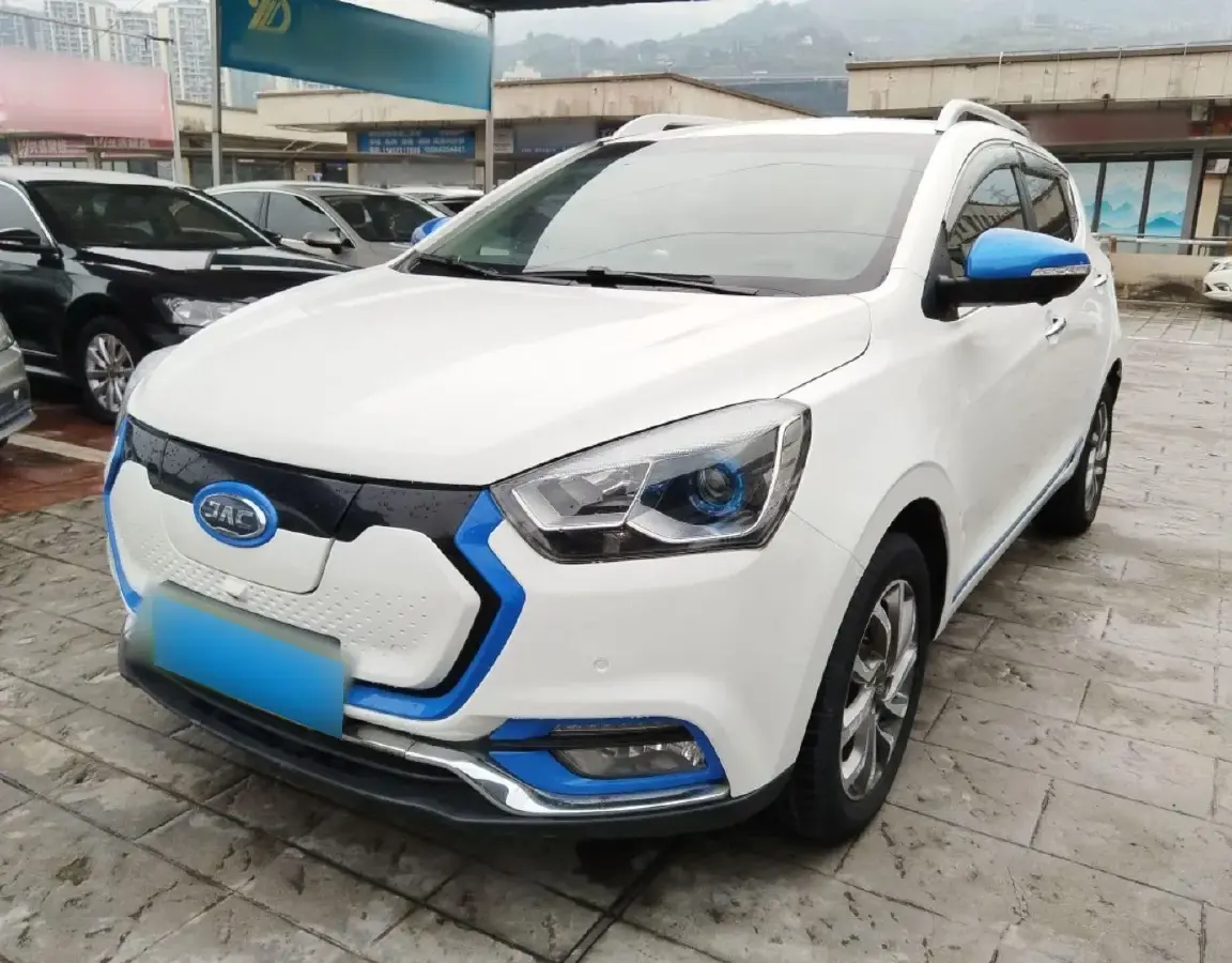 2017 JAC iEV7S BEV 39KWH