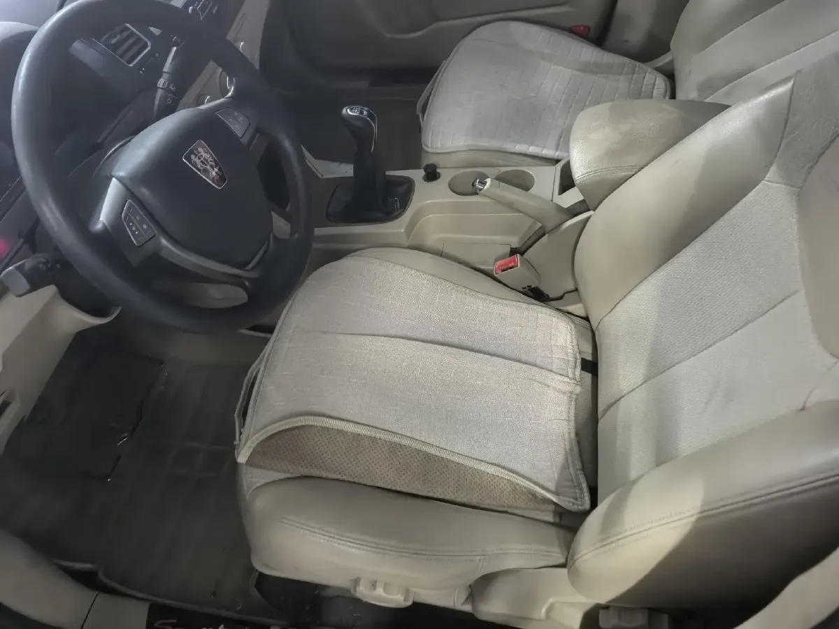 2014 Roewe 350 1.5L 109HP L4 5MT,autocango,china used car exporter,china ev exporter,chinese used car exporter,chinese used ev exporter