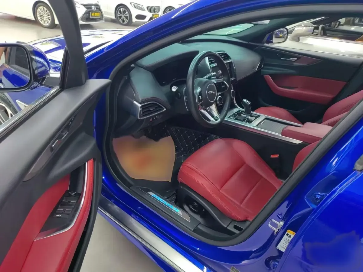 2020 Jaguar XEL 2.0T 200HP L4 8AT,autocango,china used car exporter,china ev exporter,chinese used car exporter,chinese used ev exporter