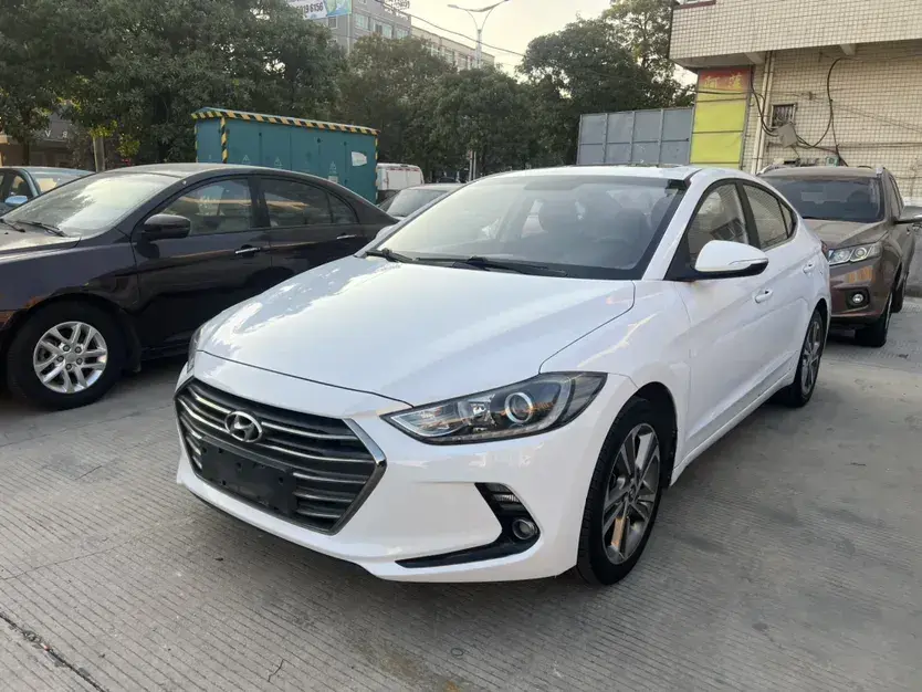 2016 Hyundai Elantra 1.6L 130HP L4 6AT