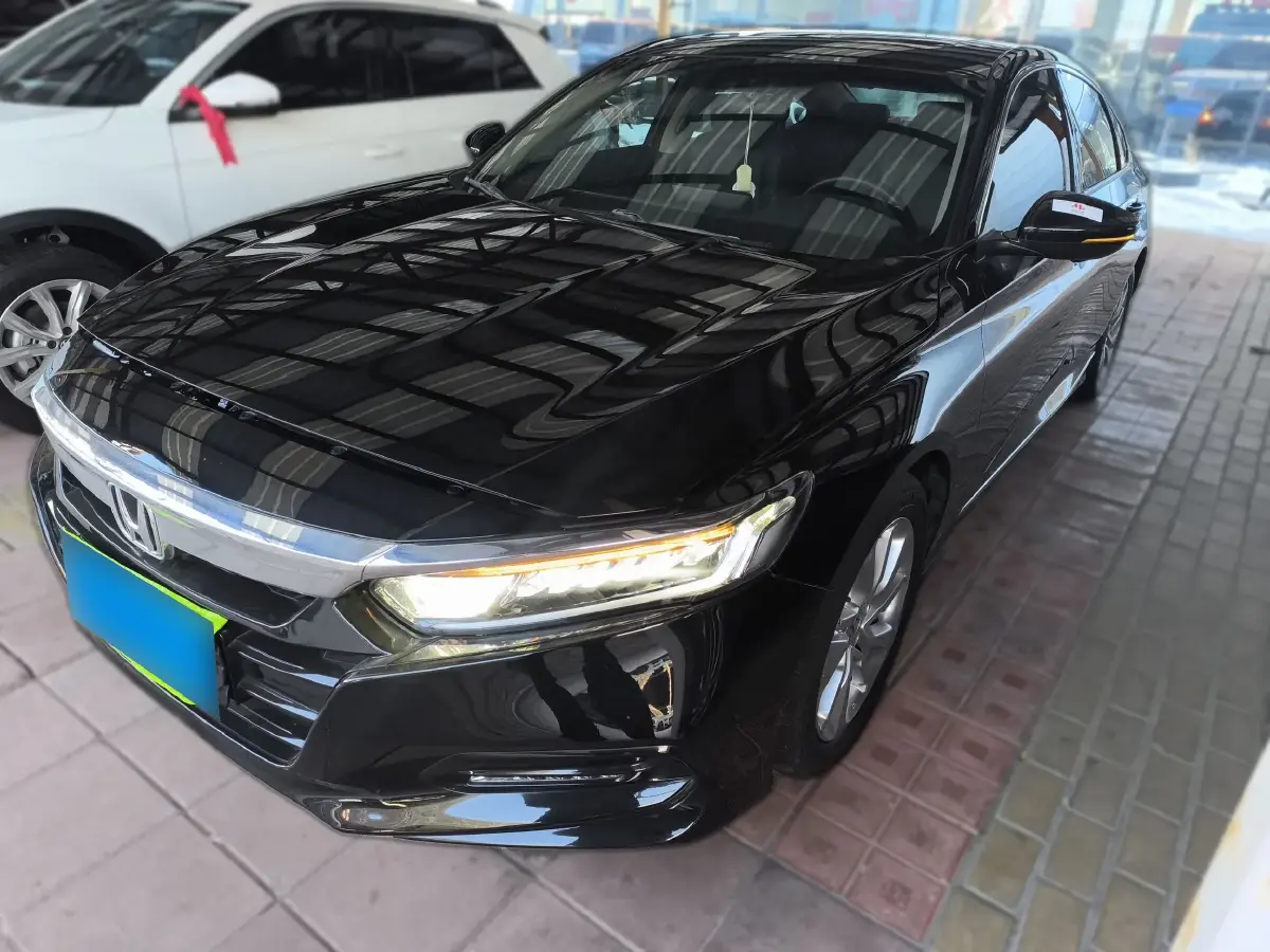 2018 Honda Accord 1.5T 194HP L4 CVT