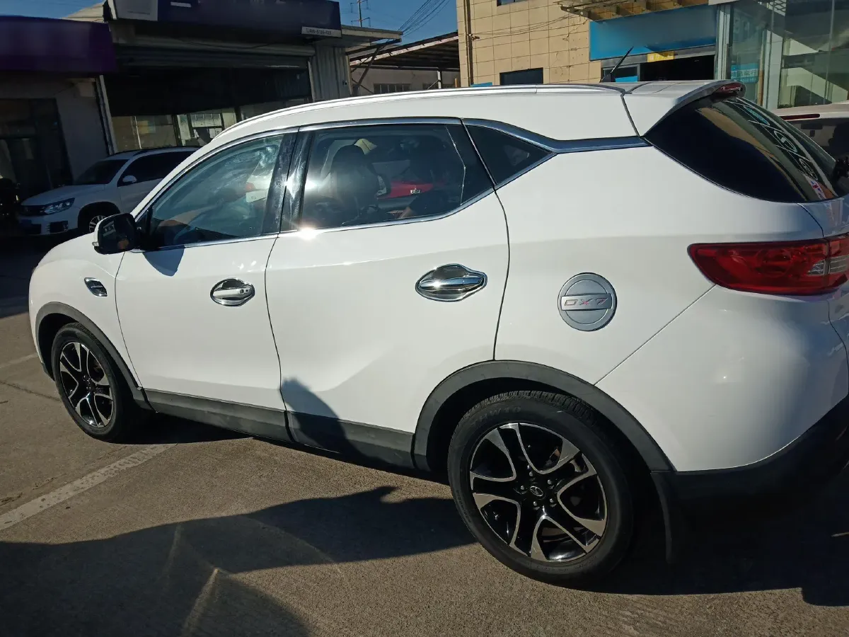 2015 Soueast DX7 1.5T 156HP L4 5AT,autocango,china used car exporter,china ev exporter,chinese used car exporter,chinese used ev exporter