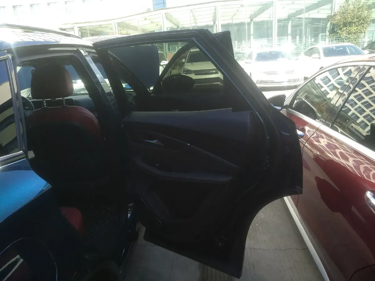 2021 DongFeng Forthing T5 EVO 1.5T 197HP L4 7DCT,autocango,china used car exporter,china ev exporter,chinese used car exporter,chinese used ev exporter