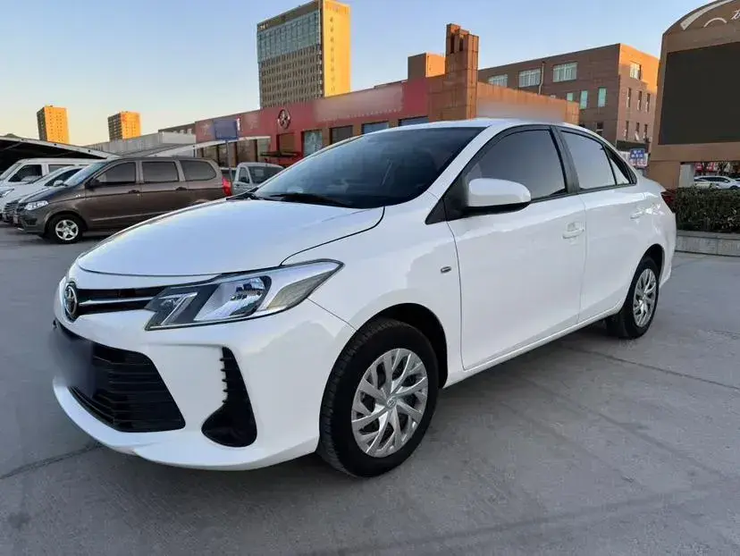 2021 Toyota Vios 1.5L 112HP L4 CVT