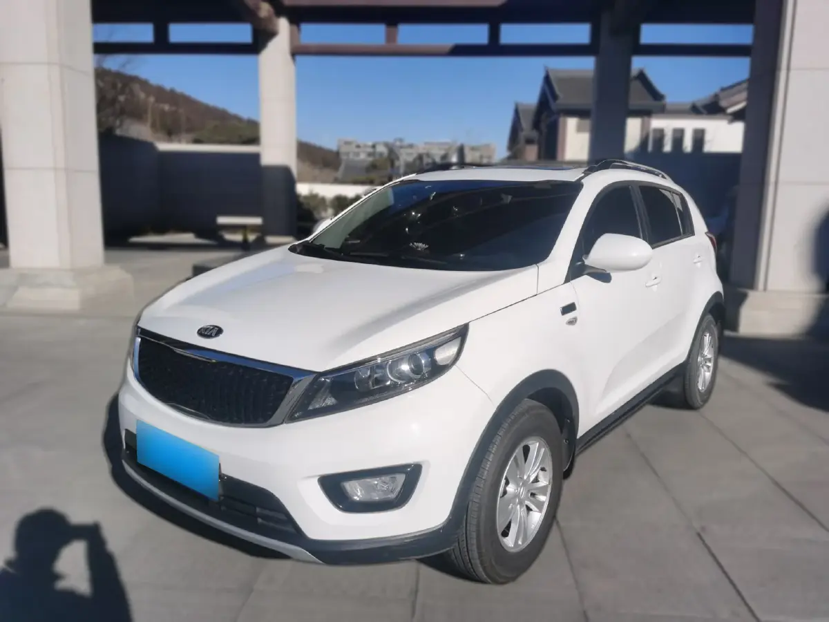 2016 Kia Sportage R 2.0L 165HP L4 6AT
