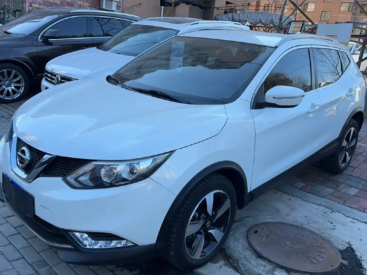 2017 Nissan Qashqai 2.0L 150HP L4 CVT