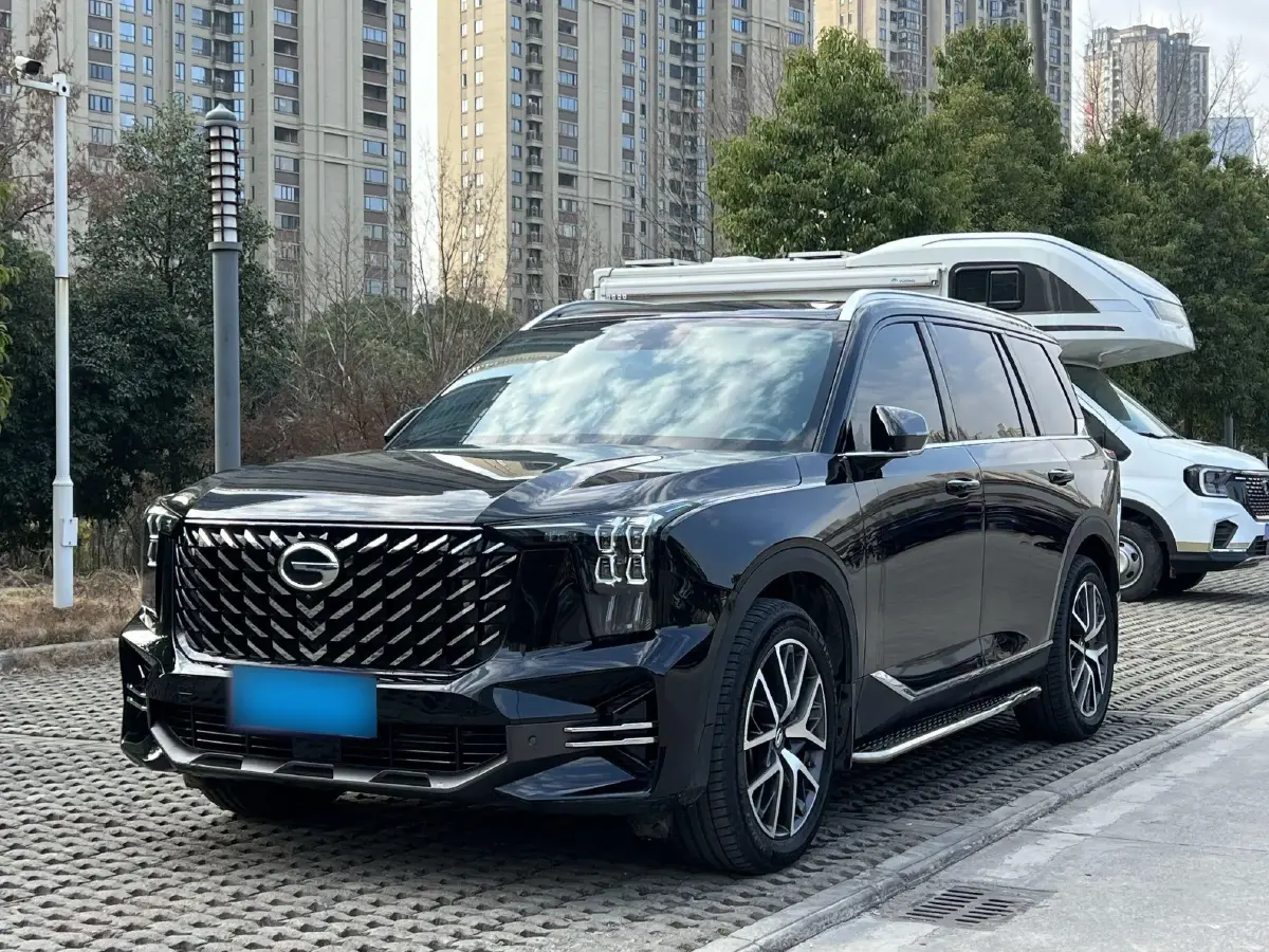 2022 GAC Trumpchi GS8 2.0T 252HP L4 8AT